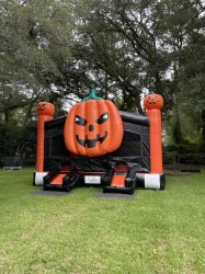 IMG 3409 1754994446 Halloween XL Bounce House